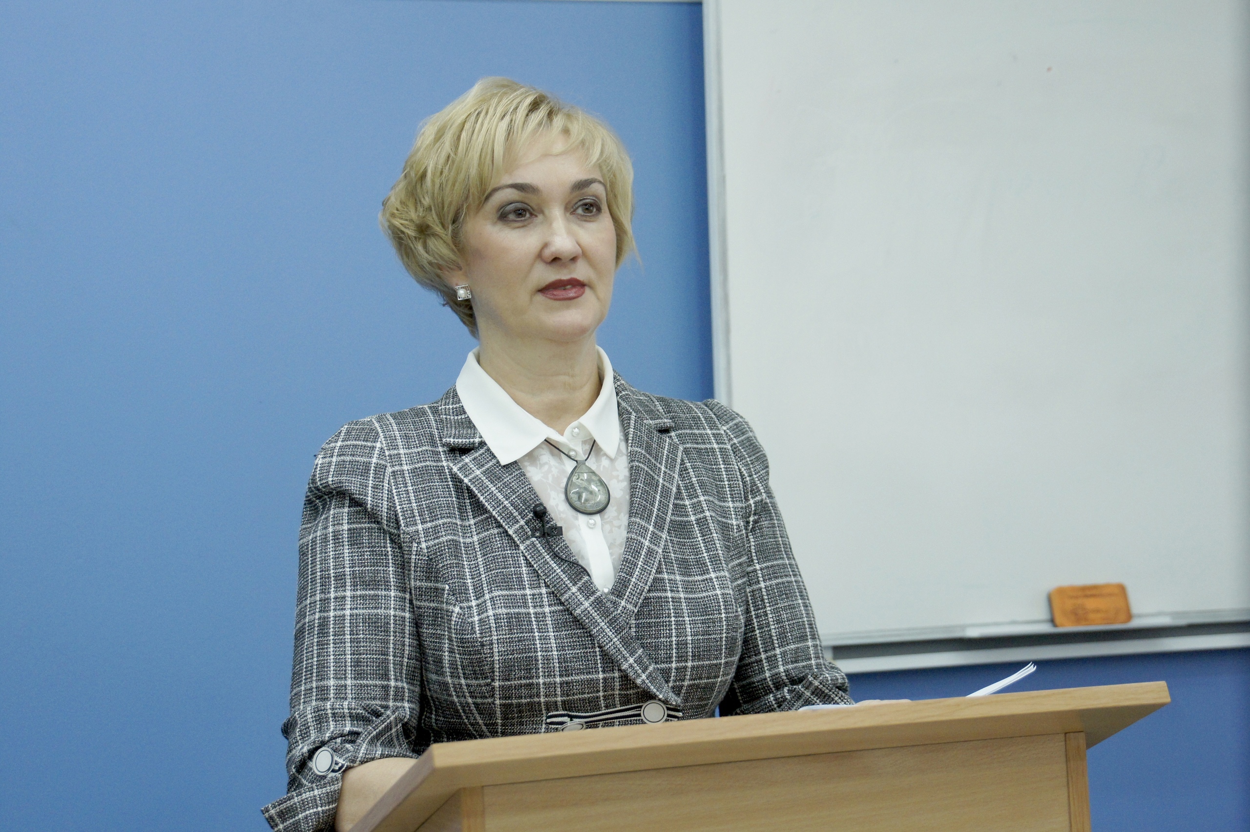Ольга Сотникова выступит с докладом о молодежи в науке на международной конференции в Высшей школе экономики