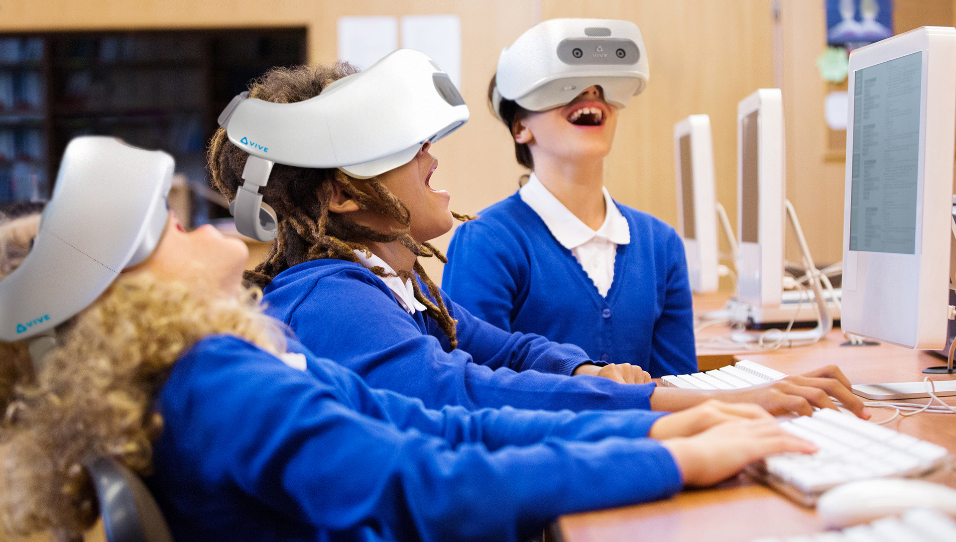 Времени с помощью современных. Информационные технологии в учебе. Виртуальная реальность в учебе. Технологии виртуальной реальности в образовании. Виртуальная реальность дети.