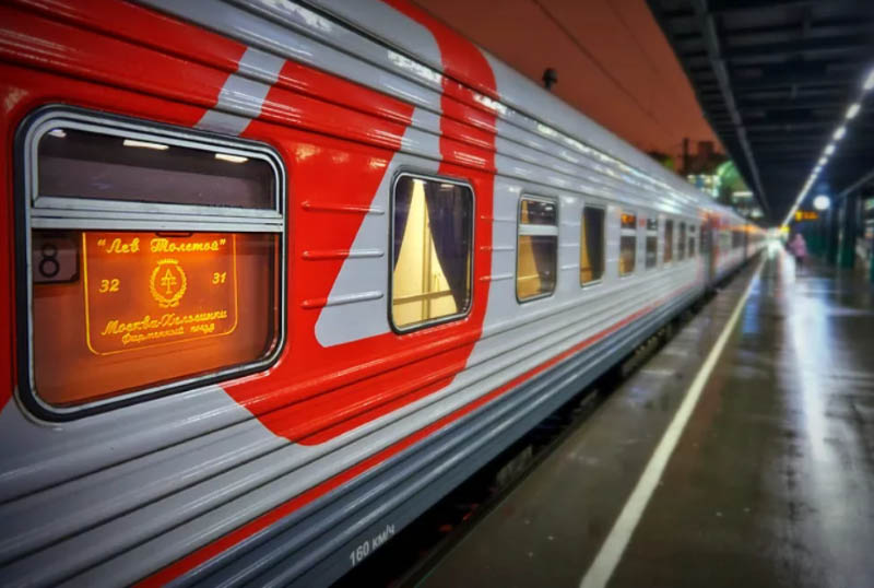 Как студентам вузов России ездить на поездах со скидкой?
