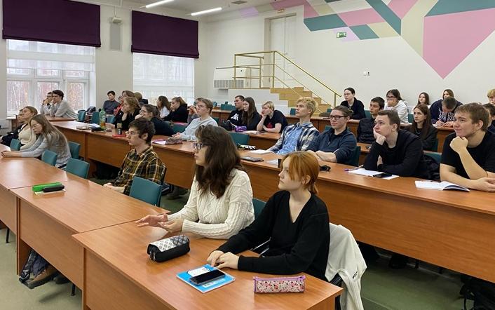 Студенты университета собрались на дискуссионной площадке в рамках проекта «Подвиг.РФ»